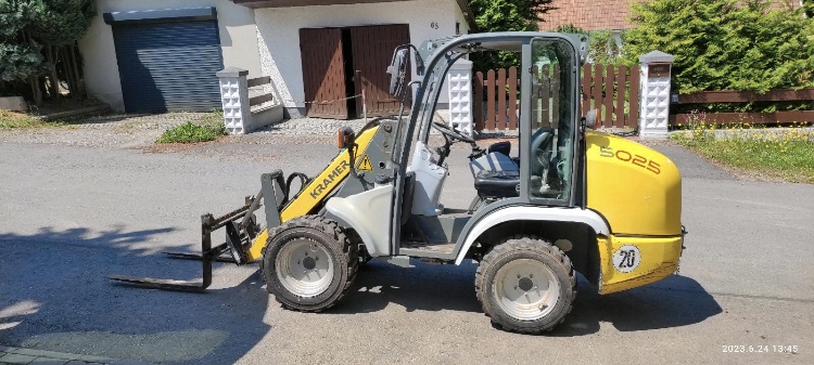 Radlader Kramer 5025 kostengünstig und flexibel mieten - T. Bastian in Wermelskirchen