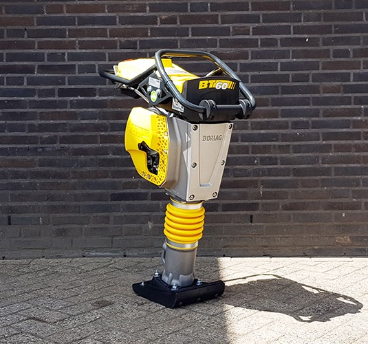 Grabenstampfer/Frosch Bomag BT60 kostengünstig und flexibel mieten - T. Bastian in Wermelskirchen